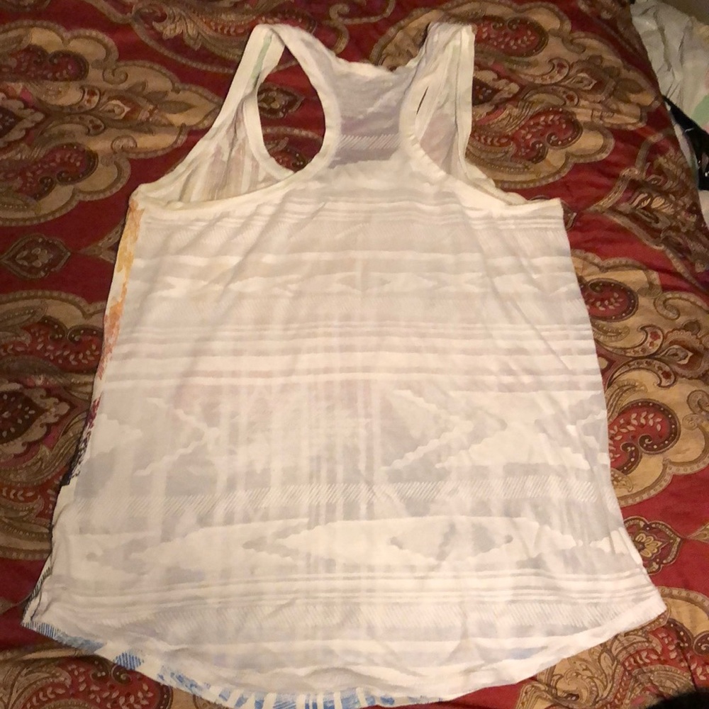 Tank - Picture 2 of 2